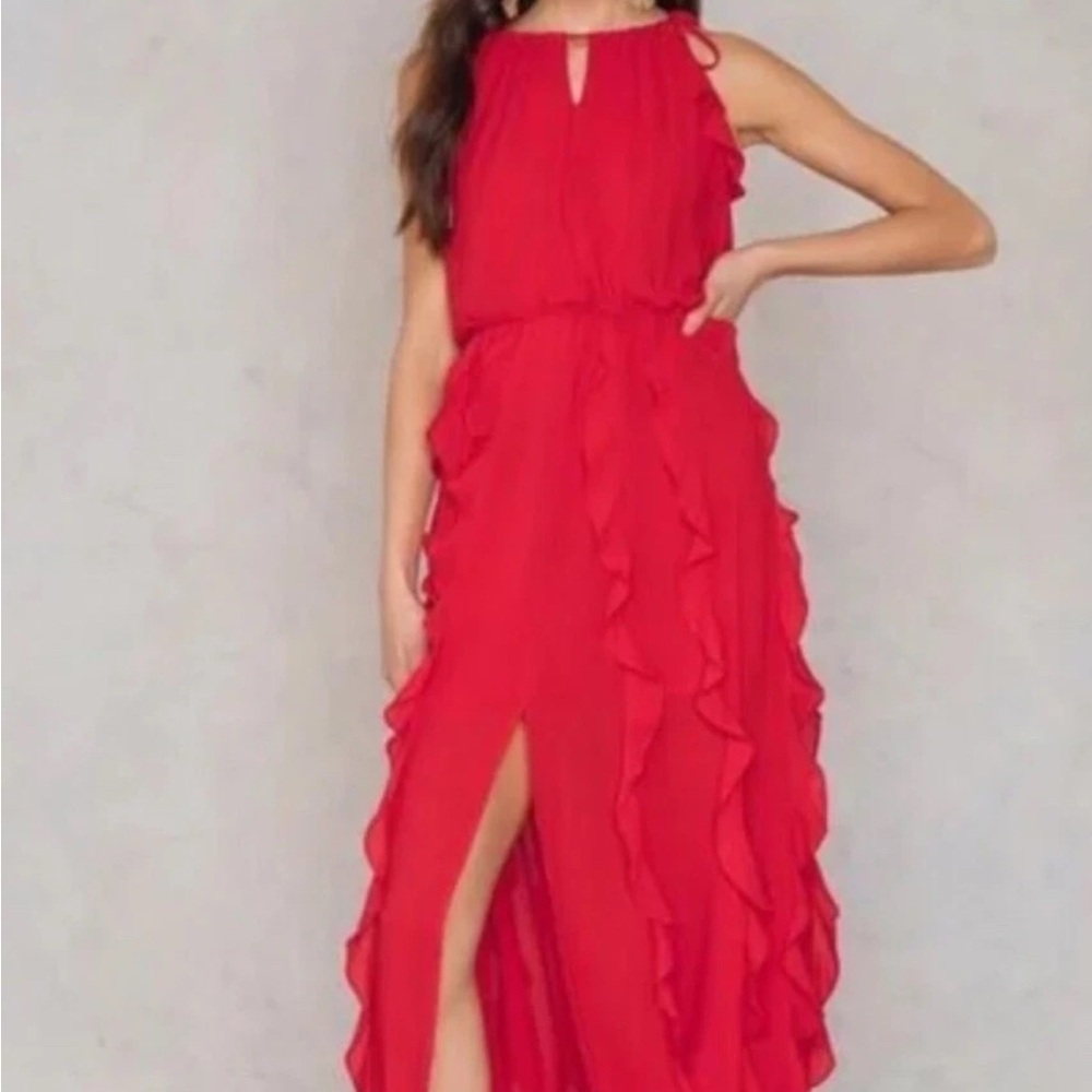 MOON RIVER - Elegant Red Ruffle Maxi Dress. Size Small - Picture 7 of 7